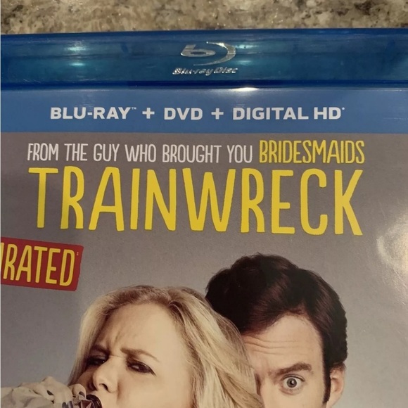 Trainwreck Blu-Ray 2015 & DVD Amy Shumer Bill Hader EUC No Digital - Picture 2 of 5